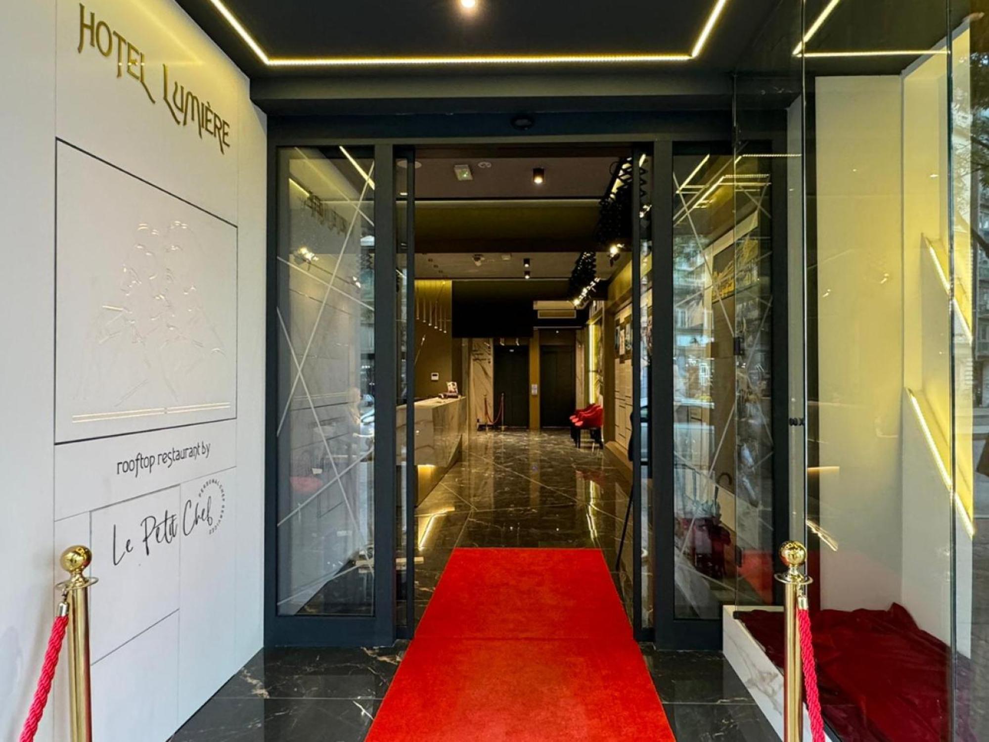 Lumiere Hotel Belgrado Exterior foto