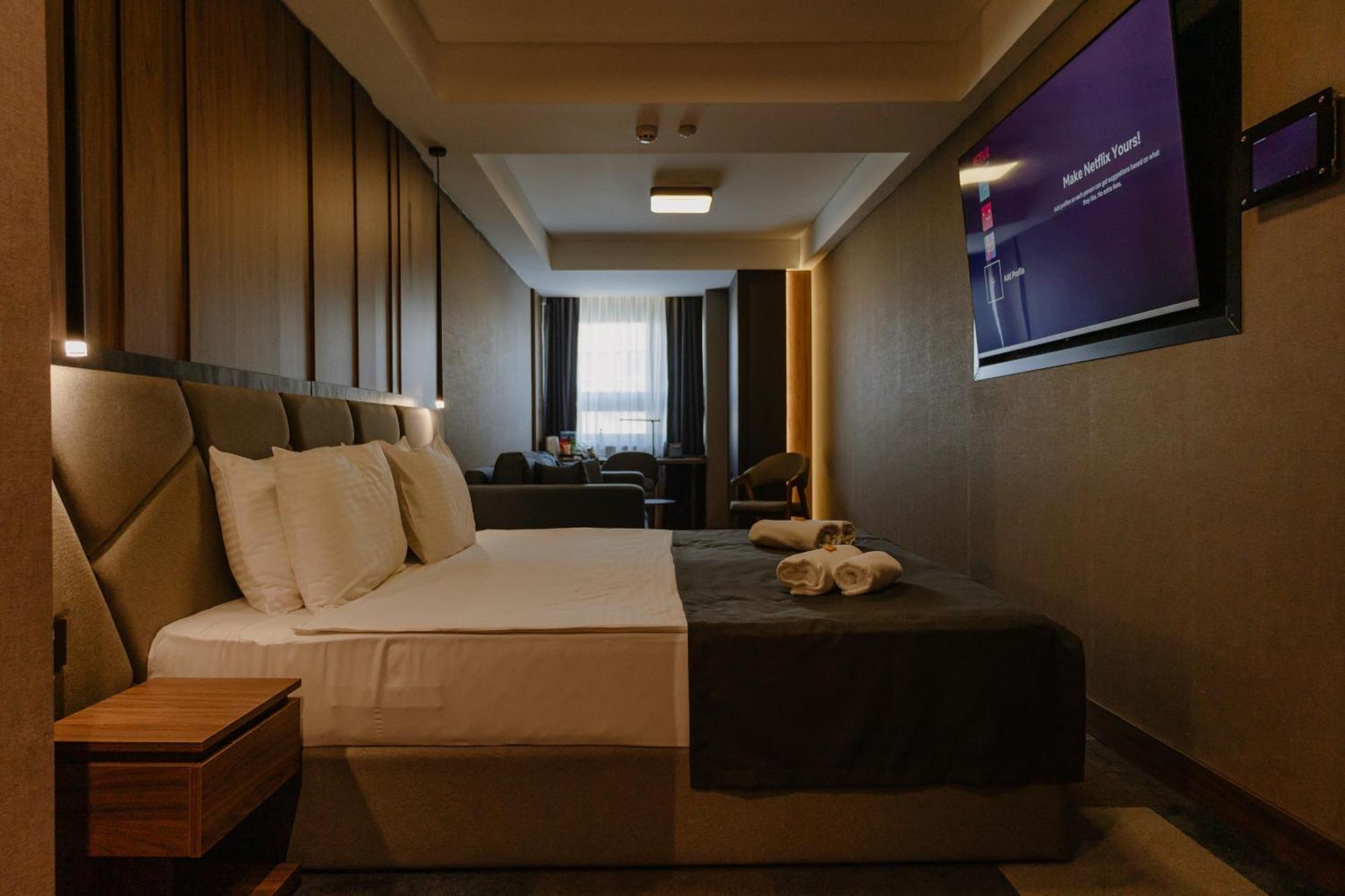 Lumiere Hotel Belgrado Exterior foto